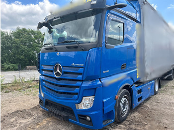 Tractor MERCEDES-BENZ Actros 1848
