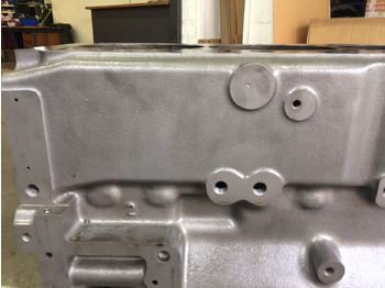 Cárter para Ônibus BASAMENTO MAN D2866 / D2876 / E2866 / E2876 - F2000 / BUS / INDUSTRIALI: foto 4 Cárter para Ônibus BASAMENTO MAN D2866 / D2876 / E2866 / E2876 - F2000 / BUS / INDUSTRIALI: foto 4