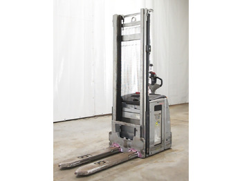 Stacker STILL