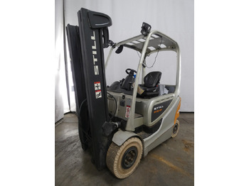 Empilhador elétrico STILL RX60