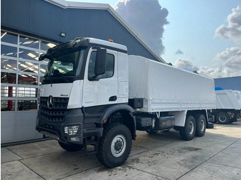 Camião de lona MERCEDES-BENZ Arocs