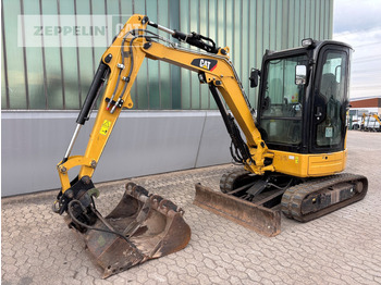 Mini escavadeira CATERPILLAR 303E