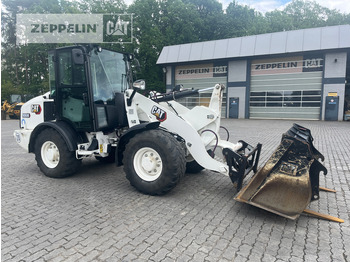 Pá carregadora de rodas CATERPILLAR 906M