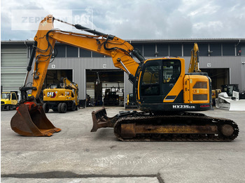 Escavadora de rastos HYUNDAI