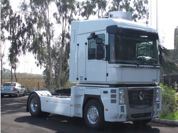 Tractor RENAULT NEW MAGNUM: foto 1