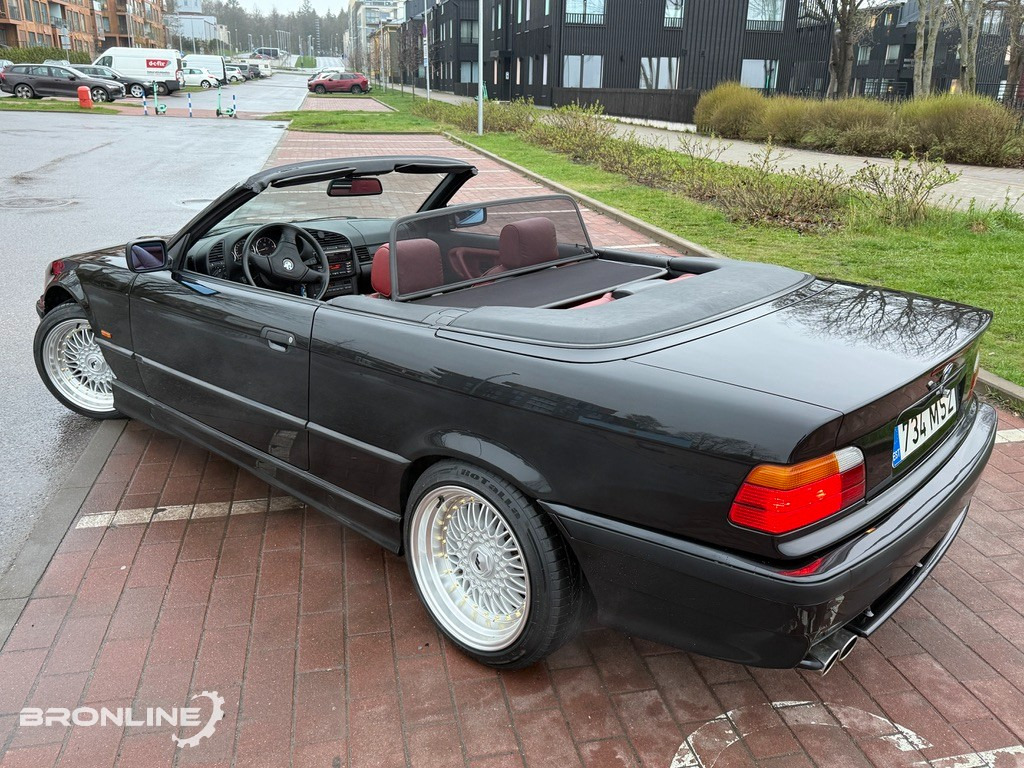 1999 BMW E36 2.5l 125kW Cabrio - Automóvel: foto 4 1999 BMW E36 2.5l 125kW Cabrio - Automóvel: foto 4