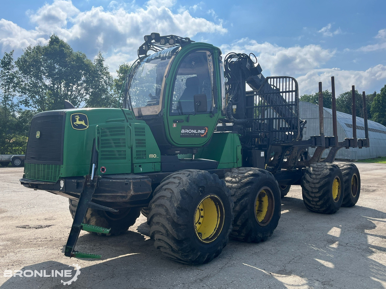 2010 John Deere 1110E Forwarder 8x8 - Forwarder: foto 4 2010 John Deere 1110E Forwarder 8x8 - Forwarder: foto 4