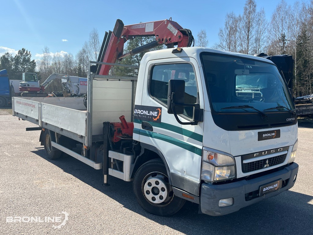 2011 Mitsubishi Fuso Canter + HMF 635K3 - Camião de caixa aberta/ Plataforma: foto 2 2011 Mitsubishi Fuso Canter + HMF 635K3 - Camião de caixa aberta/ Plataforma: foto 2