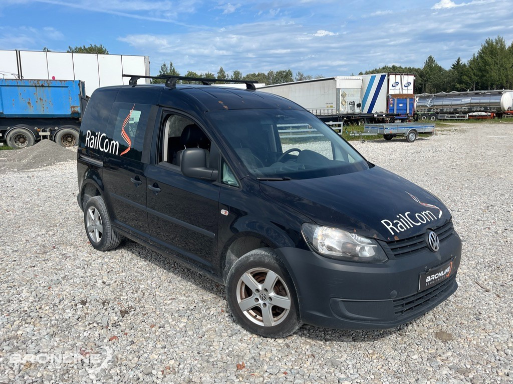 2011 Volkswagen Caddy 4x4 2.0 81kW - Automóvel: foto 1 2011 Volkswagen Caddy 4x4 2.0 81kW - Automóvel: foto 1
