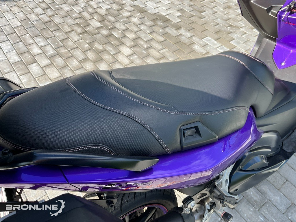 Motocicleta 2012 BMW C 600 SPORT 44kW 650cc: foto 10