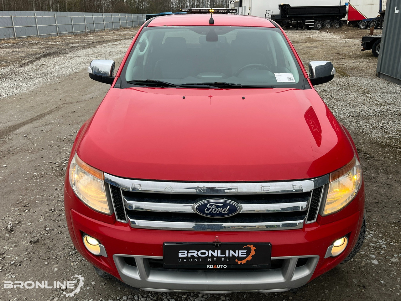 2013 Ford Ranger Limited 4x4 2.2 110kW - Automóvel: foto 3 2013 Ford Ranger Limited 4x4 2.2 110kW - Automóvel: foto 3