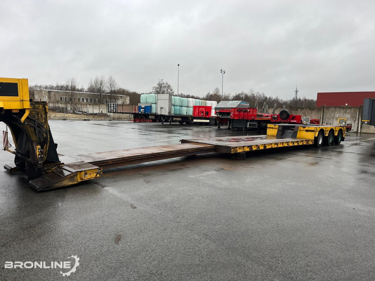 Faymonville STBZ-3VA Low-Bed 3-axle Trailer - Semi-reboque baixa: foto 2 Faymonville STBZ-3VA Low-Bed 3-axle Trailer - Semi-reboque baixa: foto 2