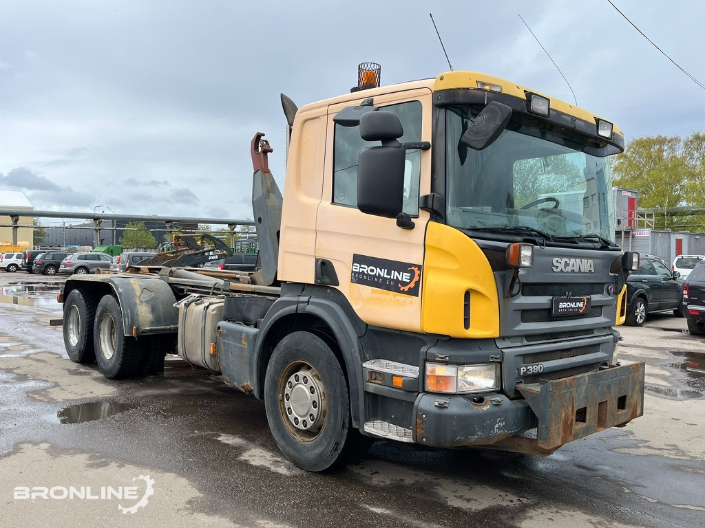 2006 SCANIA P 380 6X2 Hooklift - Máquina de outro: foto 2 2006 SCANIA P 380 6X2 Hooklift - Máquina de outro: foto 2