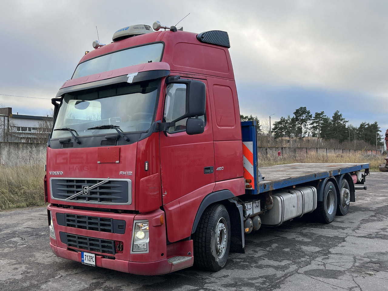 Volvo FH12 Flatbed Automatic 2006 - Camião de caixa aberta/ Plataforma: foto 1 Volvo FH12 Flatbed Automatic 2006 - Camião de caixa aberta/ Plataforma: foto 1