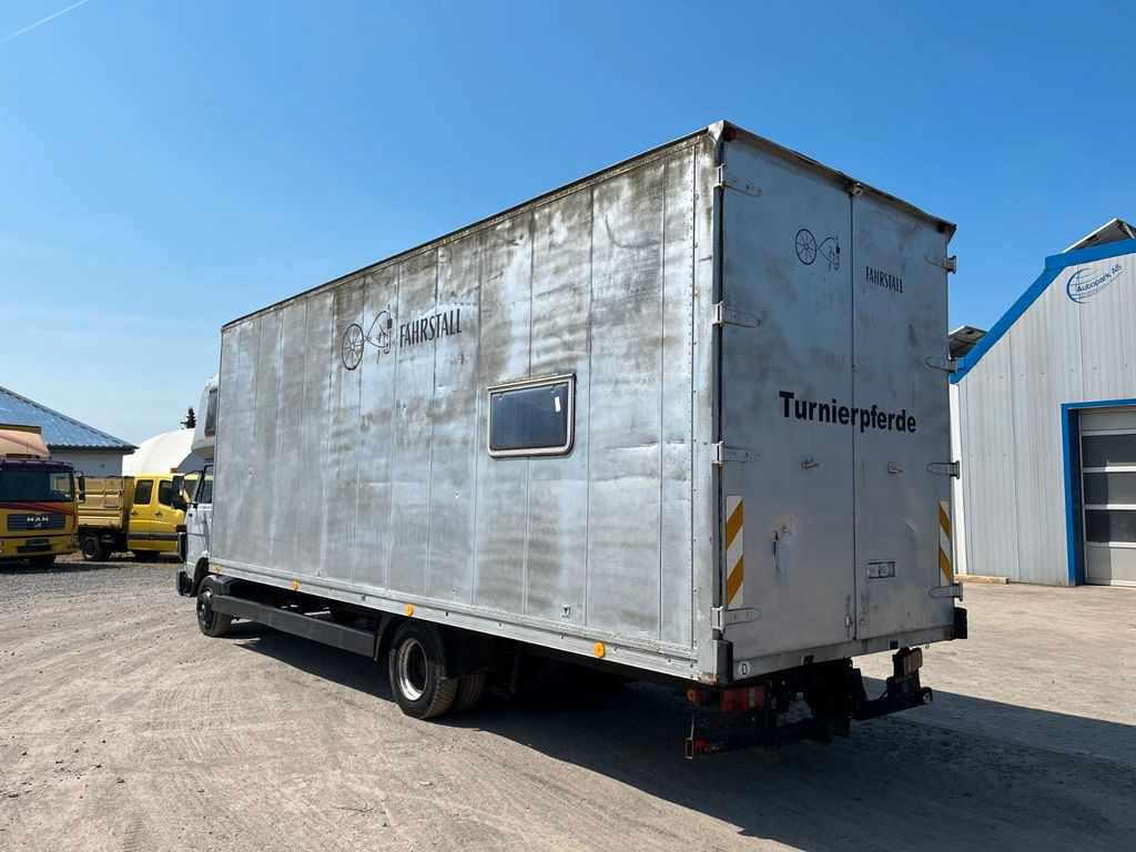 MAN VW-MAN LO2 Koffer Schlafkabine MAN VW-MAN LO2 Koffer Schlafkabine - Carrinha de contentor: foto 5 MAN VW-MAN LO2 Koffer Schlafkabine MAN VW-MAN LO2 Koffer Schlafkabine - Carrinha de contentor: foto 5