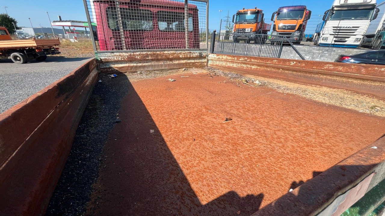 Mercedes-Benz Vario 614 DK Kipper Doka Mercedes-Benz Vario 614 DK Kipper Doka - Carrinha basculante, Carrinha cabine dupla: foto 5 Mercedes-Benz Vario 614 DK Kipper Doka Mercedes-Benz Vario 614 DK Kipper Doka - Carrinha basculante, Carrinha cabine dupla: foto 5