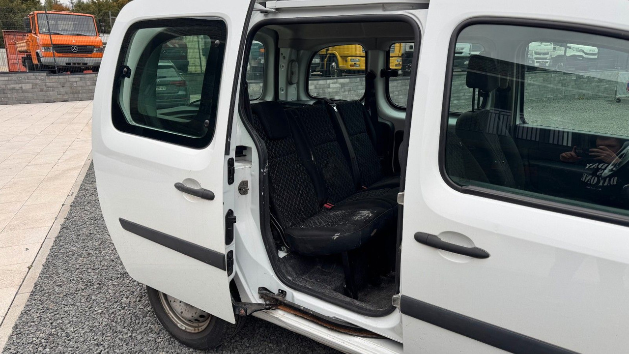 Renault Kangoo Mehrzweckfahrzeug 1.6 Benzin - Automóvel: foto 4 Renault Kangoo Mehrzweckfahrzeug 1.6 Benzin - Automóvel: foto 4