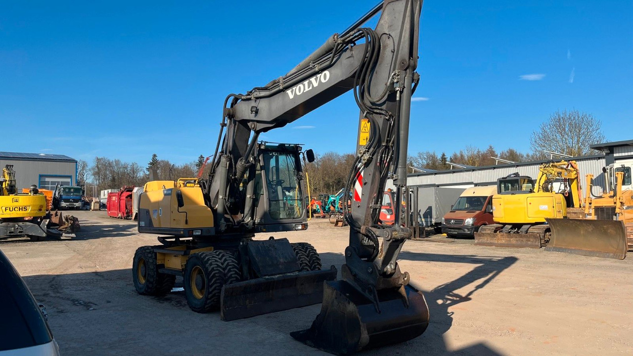 Volvo EW180D 20500 Kg Verstellausleger OilQuick - Escavadeira de rodas: foto 3 Volvo EW180D 20500 Kg Verstellausleger OilQuick - Escavadeira de rodas: foto 3