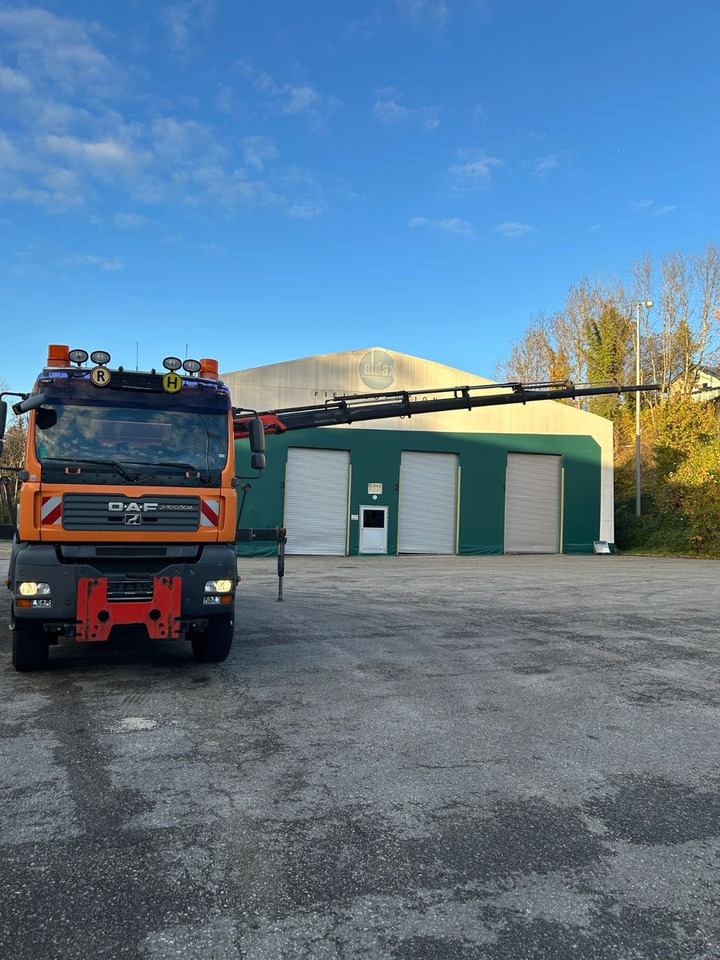 MAN TGA 28.400 6x-4BL Palfinger 23002 - Camião basculante, Camião grua: foto 3 MAN TGA 28.400 6x-4BL Palfinger 23002 - Camião basculante, Camião grua: foto 3