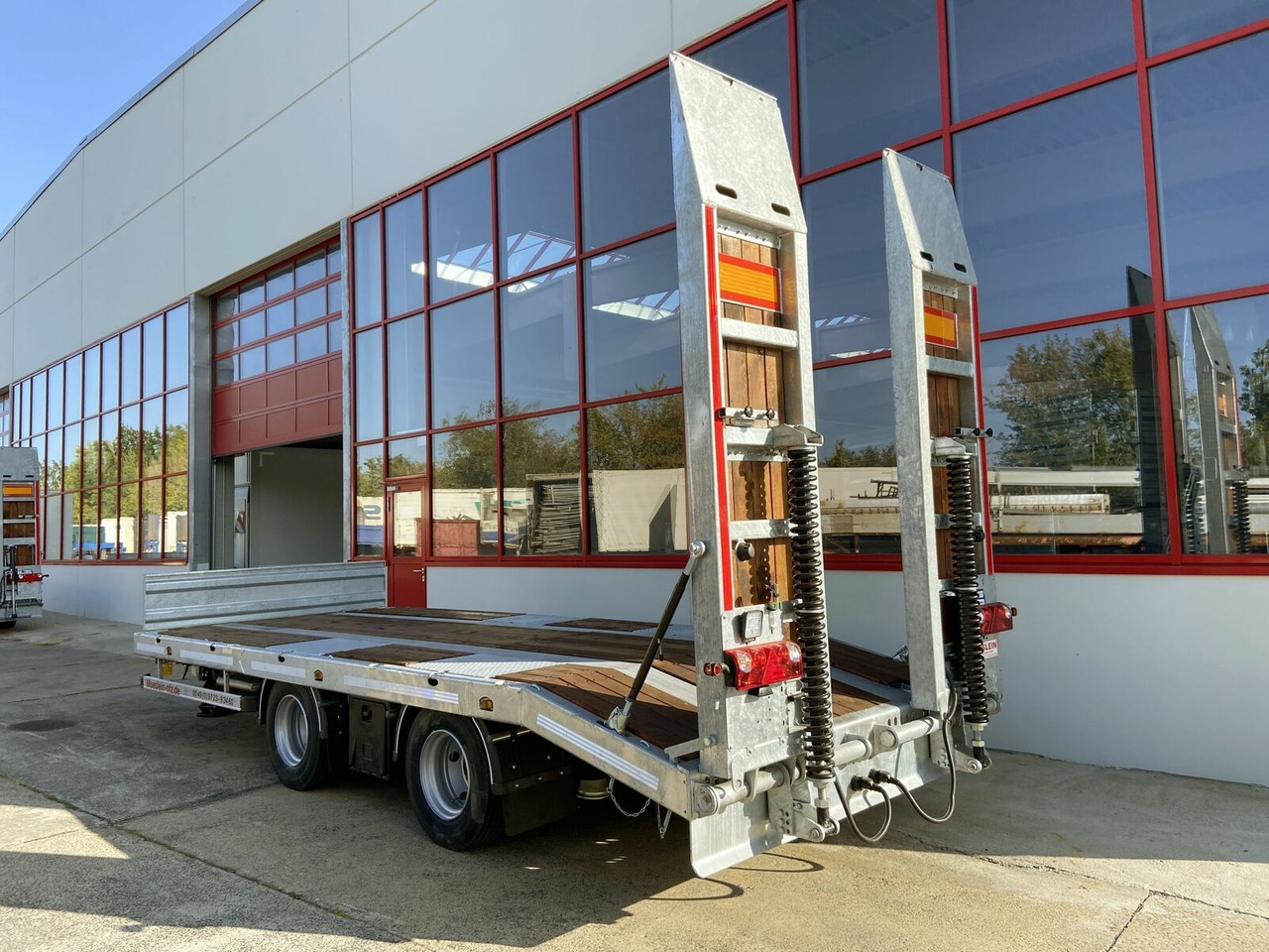 Möslein 19 t Tandemtieflader, Luftgefedert, NEU - Reboque baixa: foto 4 Möslein 19 t Tandemtieflader, Luftgefedert, NEU - Reboque baixa: foto 4