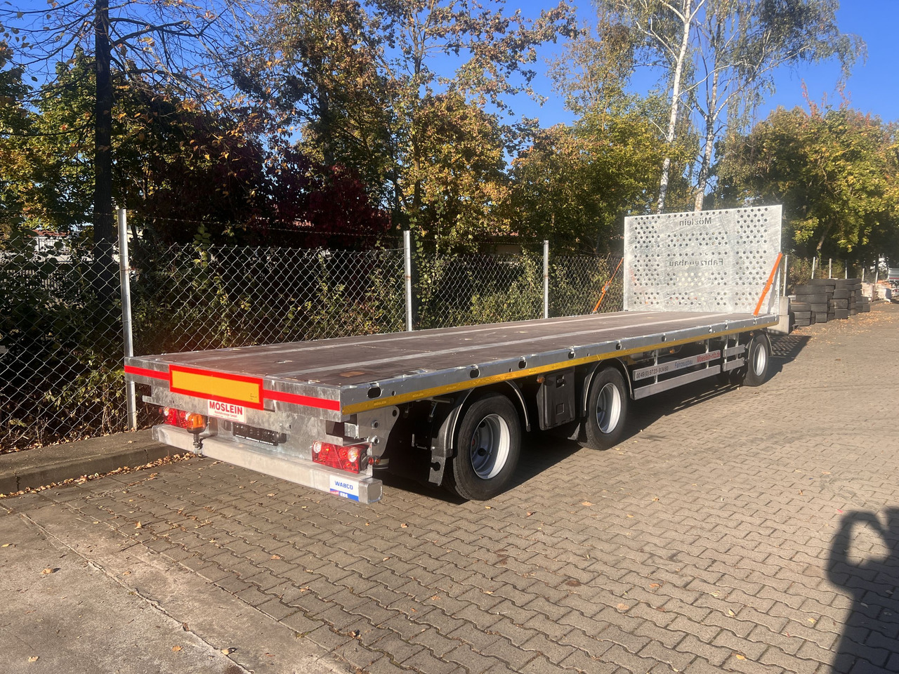 Möslein T 3 Plato 9 m 3 Achs Jumbo- Plato- Anhänger 9 m, Mega - Reboque plataforma/ Caixa aberta: foto 5 Möslein T 3 Plato 9 m 3 Achs Jumbo- Plato- Anhänger 9 m, Mega - Reboque plataforma/ Caixa aberta: foto 5