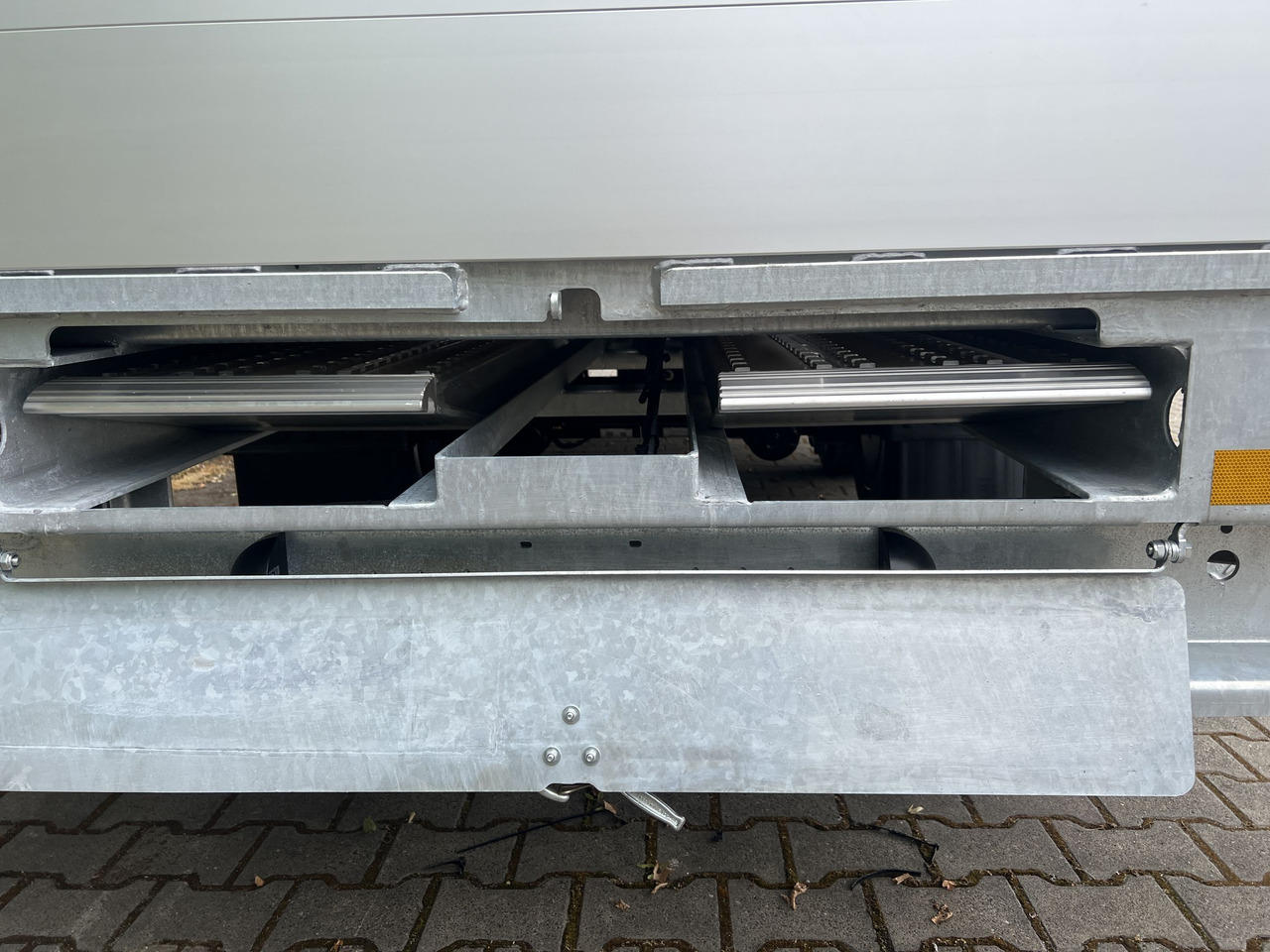 Reboque plataforma/ Caixa aberta novo Möslein THT 14,4 G 6,2 L 14,4 t Tandem- Pritschenanhänger- Tieflader: foto 10 Reboque plataforma/ Caixa aberta novo Möslein THT 14,4 G 6,2 L 14,4 t Tandem- Pritschenanhänger- Tieflader: foto 10