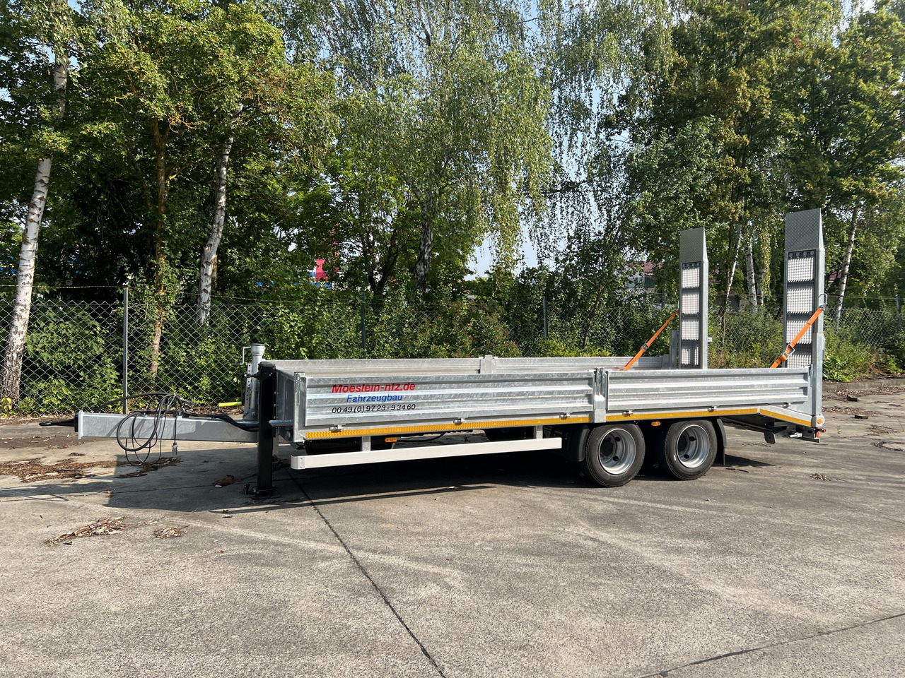 Möslein TT 14 14,4 t Tandemtieflader, 7,20 m langNeufahrzeug - Reboque baixa: foto 4 Möslein TT 14 14,4 t Tandemtieflader, 7,20 m langNeufahrzeug - Reboque baixa: foto 4