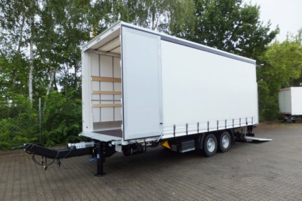 Möslein neuer Planenanhänger, Ladebordwand + Durchladba - Reboque de lona: foto 2 Möslein neuer Planenanhänger, Ladebordwand + Durchladba - Reboque de lona: foto 2
