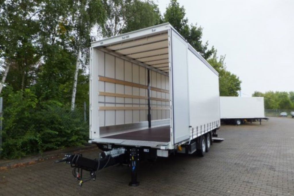 Möslein neuer Planenanhänger, Ladebordwand + Durchladba - Reboque de lona: foto 5 Möslein neuer Planenanhänger, Ladebordwand + Durchladba - Reboque de lona: foto 5
