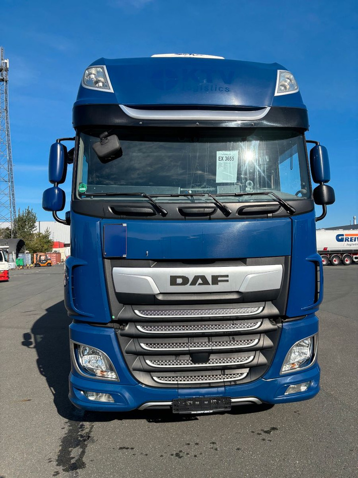 DAF SSC XF 480 Jumbozug + Anh Wecon Staplerhalterung - Camião de lona: foto 2 DAF SSC XF 480 Jumbozug + Anh Wecon Staplerhalterung - Camião de lona: foto 2