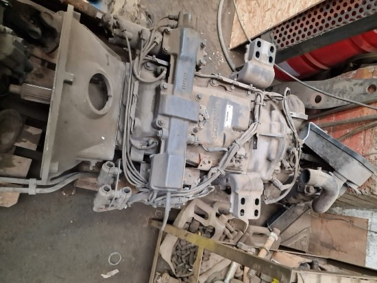 SCANIA 144 460 (CAJA DE CAMBIOS) - Peça de reposição para Camião: foto 4 SCANIA 144 460 (CAJA DE CAMBIOS) - Peça de reposição para Camião: foto 4