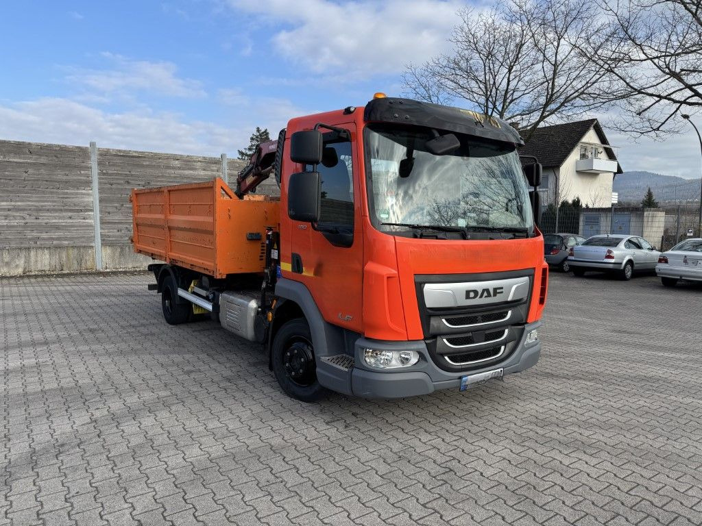 DAF FA LF 180 8t / Abrollkipper, Ladekran Containe - Camião polibenne, Camião grua: foto 4 DAF FA LF 180 8t / Abrollkipper, Ladekran Containe - Camião polibenne, Camião grua: foto 4