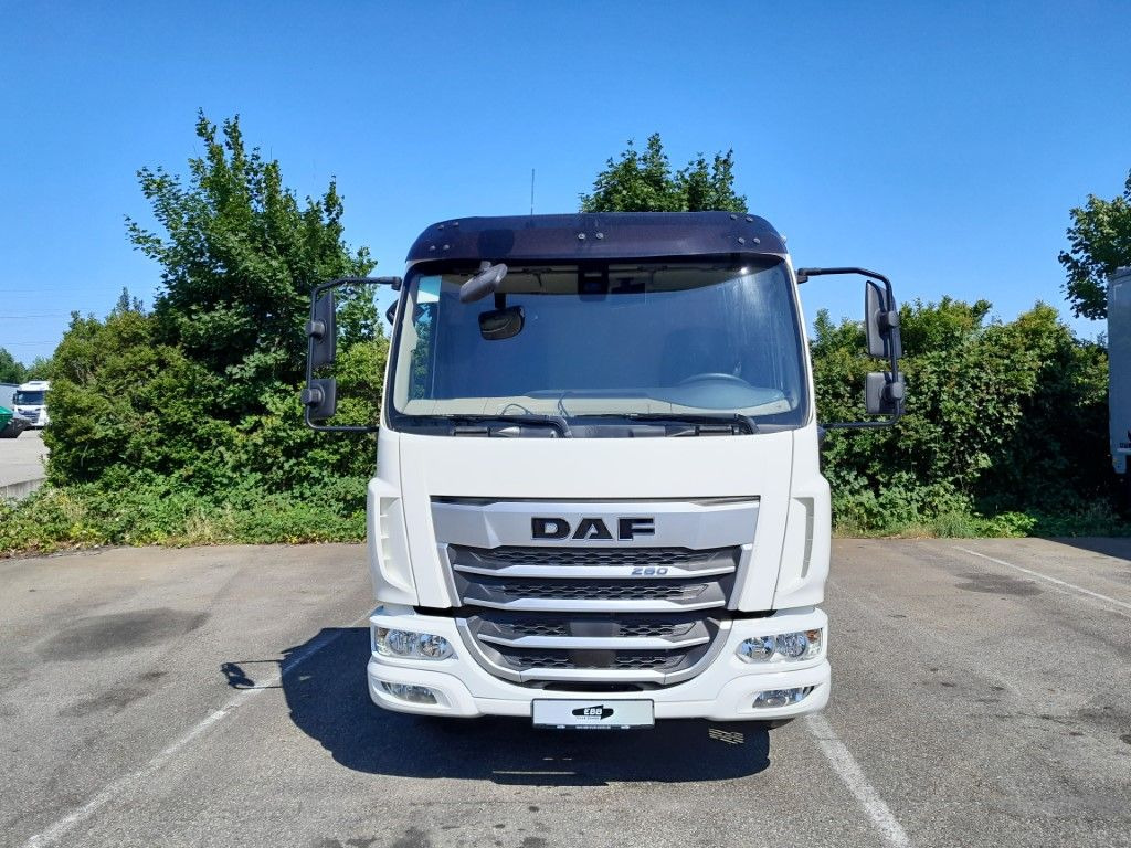 DAF FA XB 260 12t - Camião chassi: foto 2 DAF FA XB 260 12t - Camião chassi: foto 2