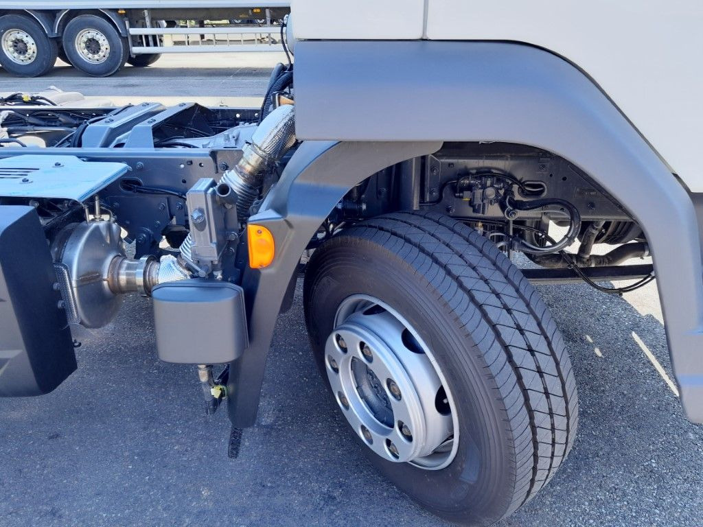 DAF FA XB 260 12t reparierter Wasserschaden - Camião chassi: foto 5 DAF FA XB 260 12t reparierter Wasserschaden - Camião chassi: foto 5