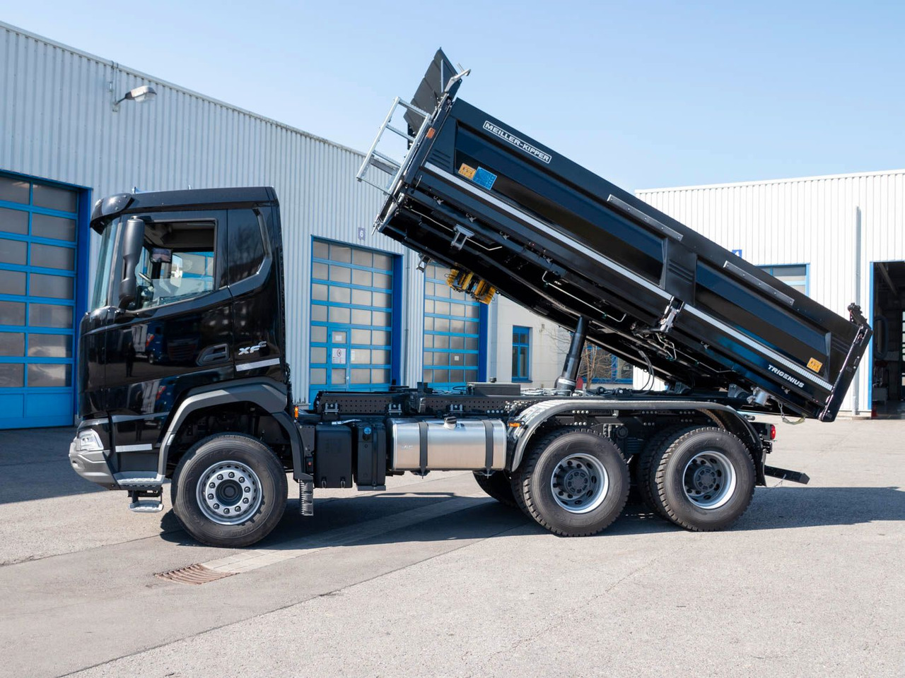 DAF FAT XFC 530 Meiller Trigenius D316 DAF FAT XFC 530 Meiller Trigenius D316 - Camião basculante: foto 4 DAF FAT XFC 530 Meiller Trigenius D316 DAF FAT XFC 530 Meiller Trigenius D316 - Camião basculante: foto 4