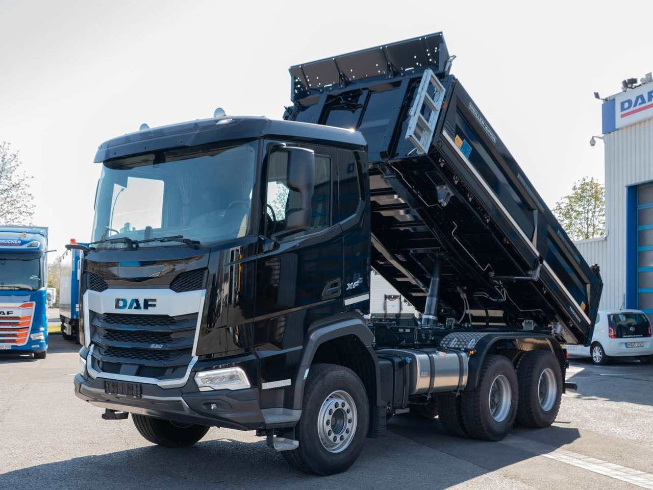 DAF FAT XFC 530 Meiller Trigenius D316 DAF FAT XFC 530 Meiller Trigenius D316 - Camião basculante: foto 1 DAF FAT XFC 530 Meiller Trigenius D316 DAF FAT XFC 530 Meiller Trigenius D316 - Camião basculante: foto 1