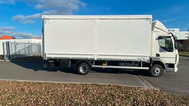 DAF LF 210 8t Pritsche-Plane LBW Tageszulassung DAF FA LF 210 08t Spier Pritsche-Plane - Camião de lona: foto 4 DAF LF 210 8t Pritsche-Plane LBW Tageszulassung DAF FA LF 210 08t Spier Pritsche-Plane - Camião de lona: foto 4