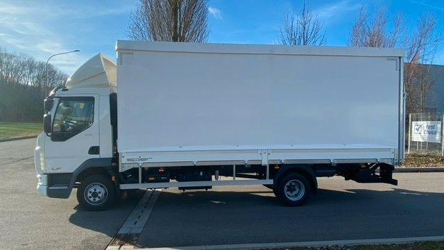 DAF LF 210 8t Pritsche-Plane LBW Tageszulassung DAF FA LF 210 08t Spier Pritsche-Plane - Camião de lona: foto 3 DAF LF 210 8t Pritsche-Plane LBW Tageszulassung DAF FA LF 210 08t Spier Pritsche-Plane - Camião de lona: foto 3