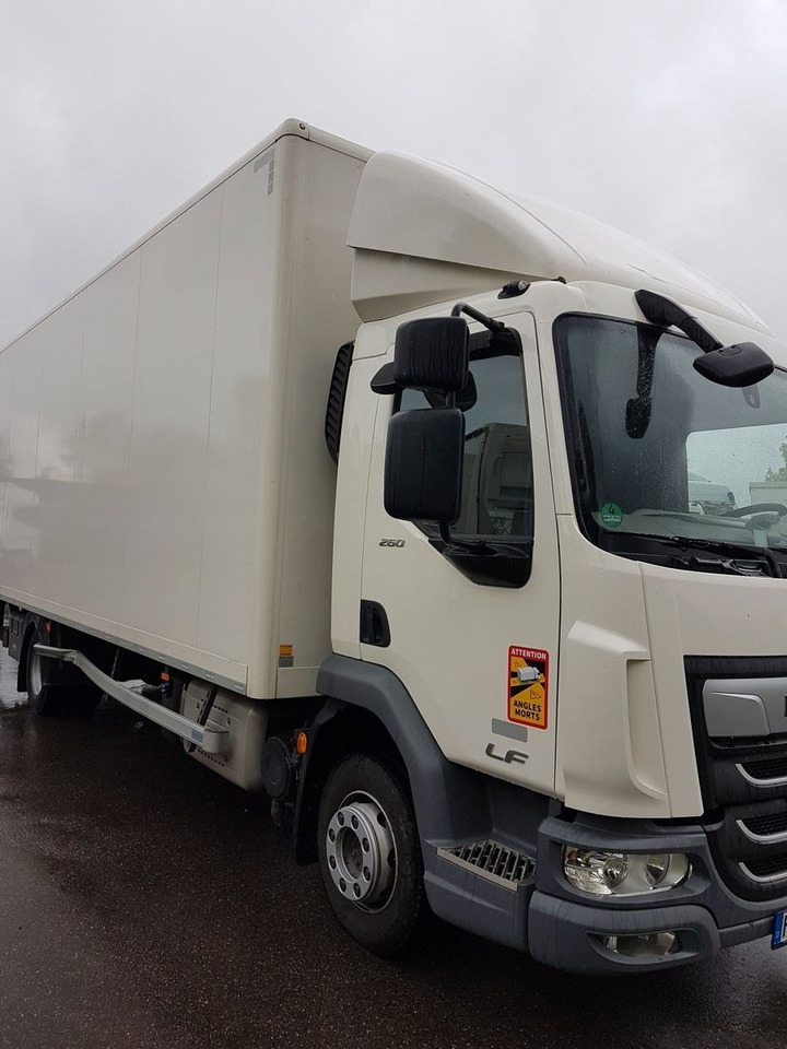 DAF LF 260 FA 12t Koffer - Camião furgão: foto 4 DAF LF 260 FA 12t Koffer - Camião furgão: foto 4