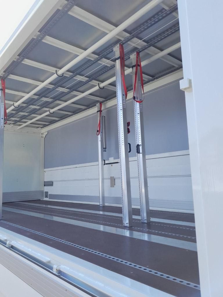 Locação financeira de DAF XB 310 FA 18t Getränkeaufbau DAF XB 310 FA 18t Getränkeaufbau DAF XB 310 FA 18t Getränkeaufbau DAF XB 310 FA 18t Getränkeaufbau: foto 20