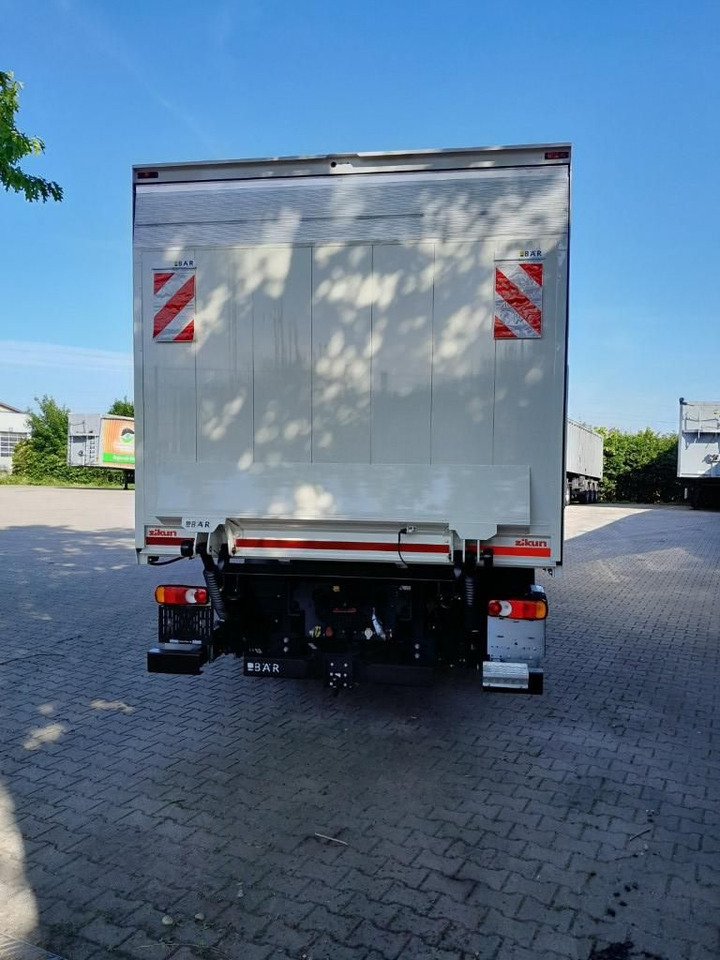 DAF XB 310 FA 18t Getränkeaufbau DAF XB 310 FA 18t Getränkeaufbau - Camião transporte de bebidas: foto 5 DAF XB 310 FA 18t Getränkeaufbau DAF XB 310 FA 18t Getränkeaufbau - Camião transporte de bebidas: foto 5