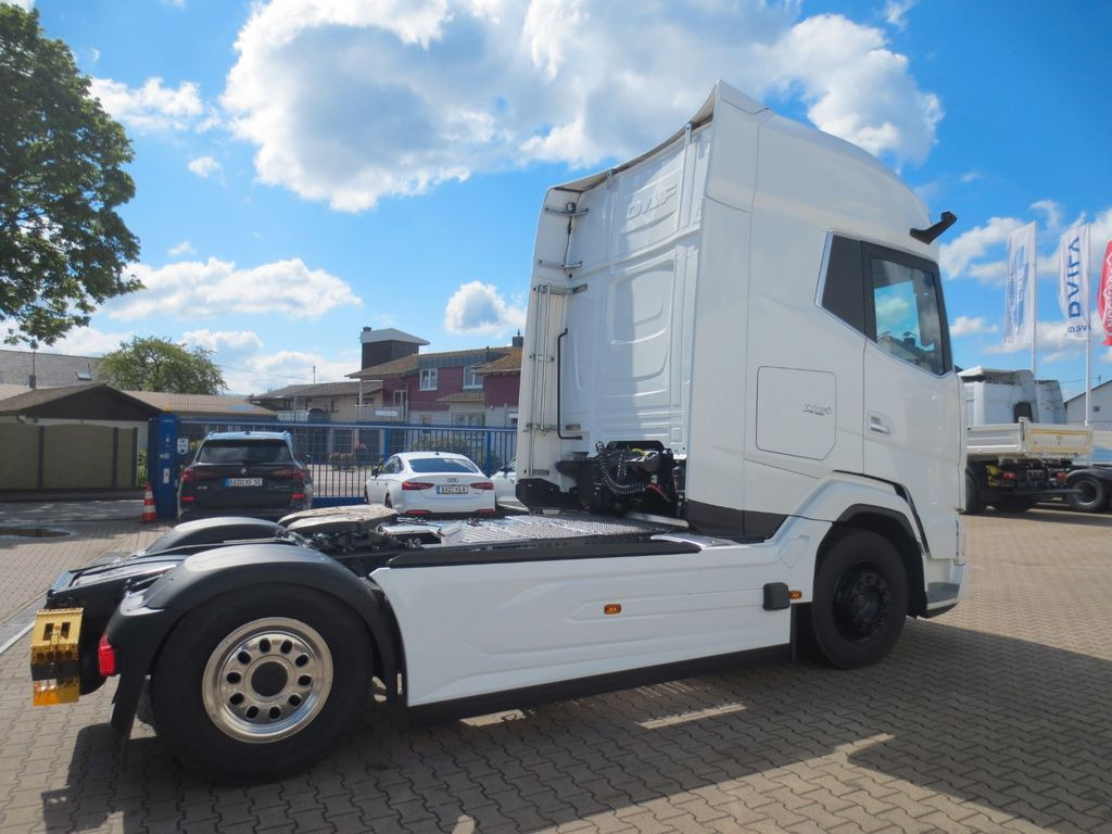 DAF XG+ 480 FT 2x verfügbar DAF XG+ 480 FT 2x verfügbar - Tractor: foto 4 DAF XG+ 480 FT 2x verfügbar DAF XG+ 480 FT 2x verfügbar - Tractor: foto 4