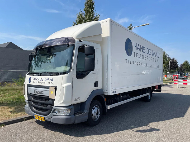 DAF LF 180 8-2016 - Camião furgão: foto 1 DAF LF 180 8-2016 - Camião furgão: foto 1