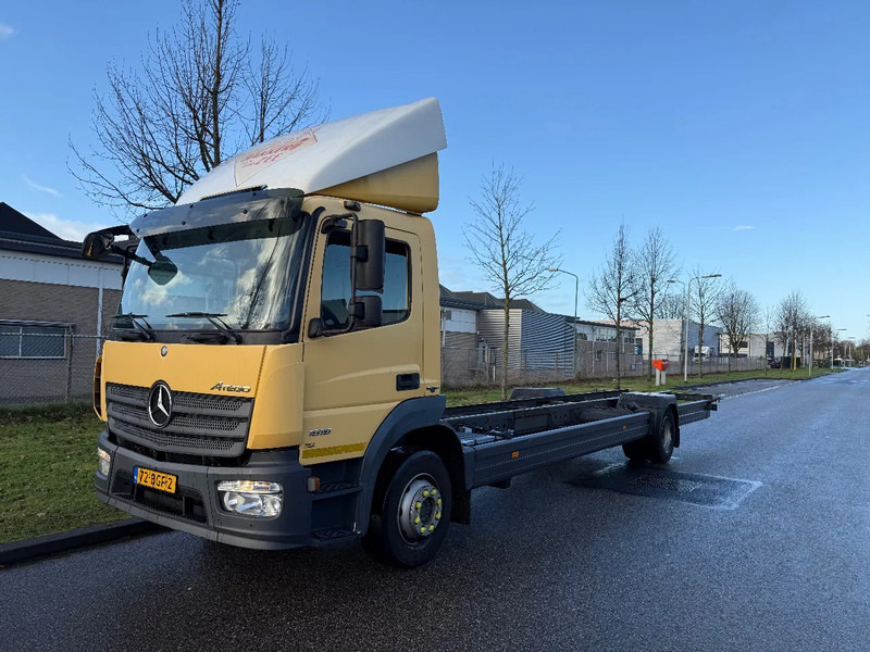 Mercedes-Benz Atego 1518 L 7-2015 - Camião chassi: foto 1 Mercedes-Benz Atego 1518 L 7-2015 - Camião chassi: foto 1
