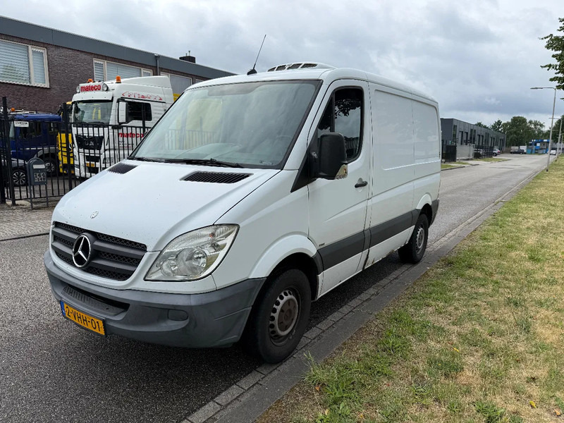 Mercedes-Benz Sprinter 313 2010 kuhlung diepfreez - Carrinha frigorífica: foto 2 Mercedes-Benz Sprinter 313 2010 kuhlung diepfreez - Carrinha frigorífica: foto 2