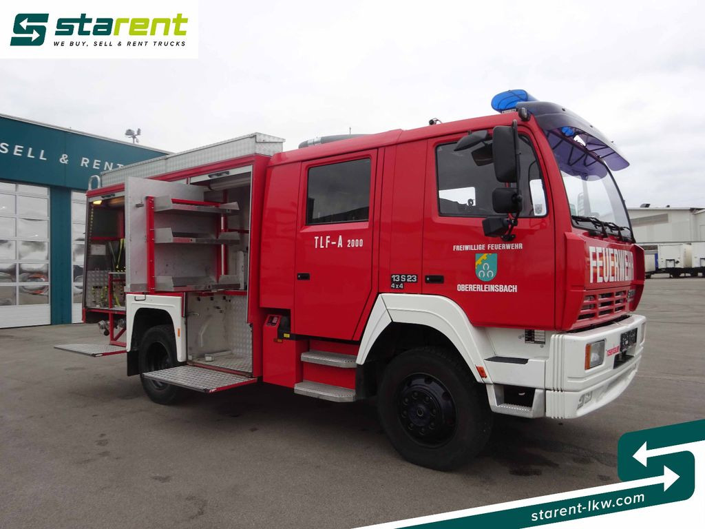 Steyr 13S23 4x4 Feuerwehrauto, 2.000 Liter Wassertank - Camião: foto 2 Steyr 13S23 4x4 Feuerwehrauto, 2.000 Liter Wassertank - Camião: foto 2