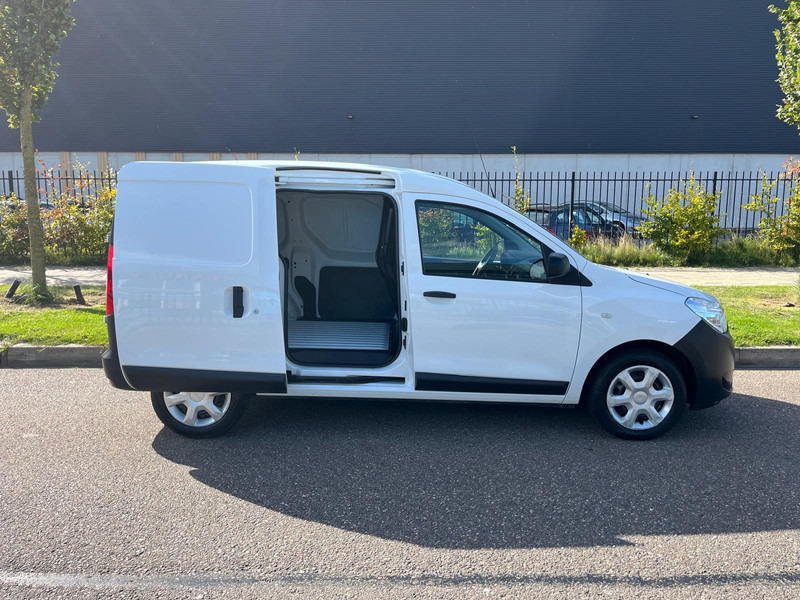 Dacia Dokker 1.5 dci 75 pk Euro 6 - Furgão compacto: foto 5 Dacia Dokker 1.5 dci 75 pk Euro 6 - Furgão compacto: foto 5