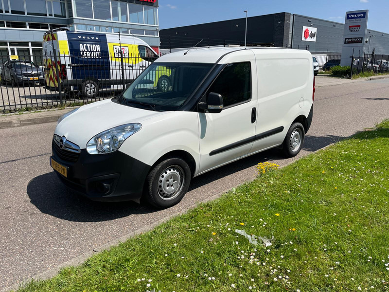 Opel Combo Edition 1.3CDTi L1 H1, Airco, Radio - Furgão compacto: foto 2 Opel Combo Edition 1.3CDTi L1 H1, Airco, Radio - Furgão compacto: foto 2