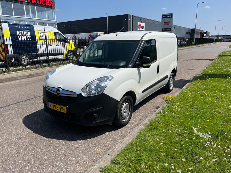 Opel Combo Edition 1.3CDTi L1 H1, Airco, Radio - Furgão compacto: foto 1 Opel Combo Edition 1.3CDTi L1 H1, Airco, Radio - Furgão compacto: foto 1