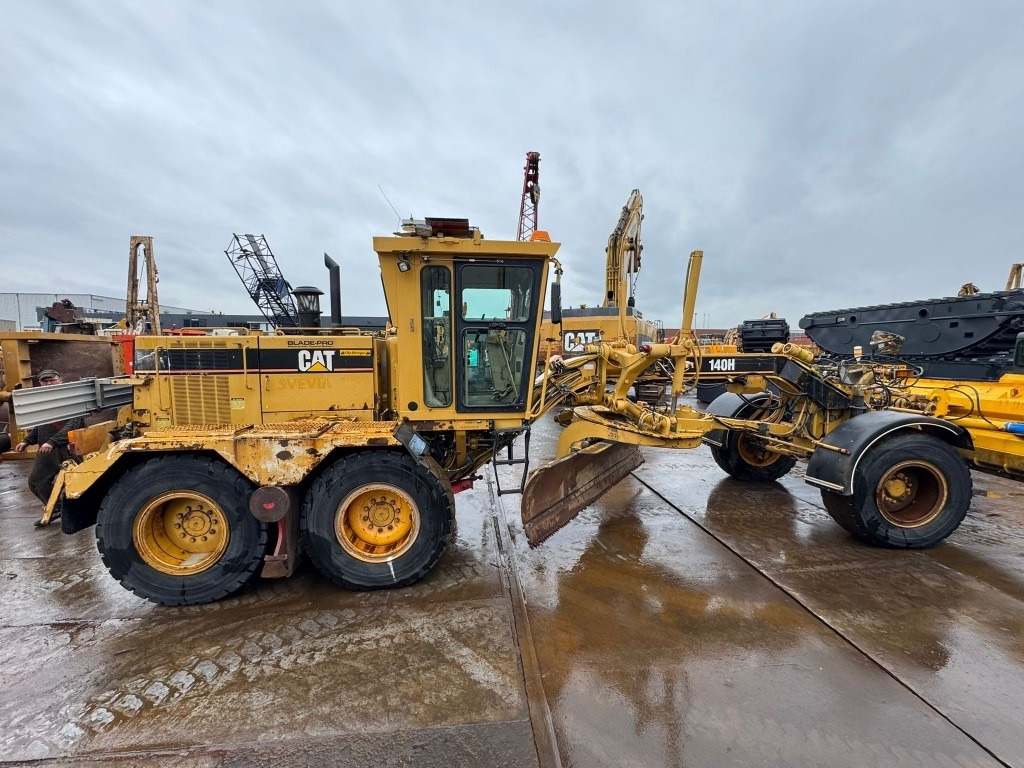 Motoniveladora CAT 140 H: foto 6